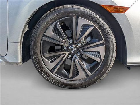 Used 2018 Honda Civic EX image 22