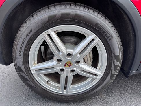 Used 2015 Porsche Cayenne S AWD/4WD image 36