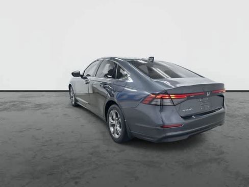 Used 2024 Honda Accord EX image 2