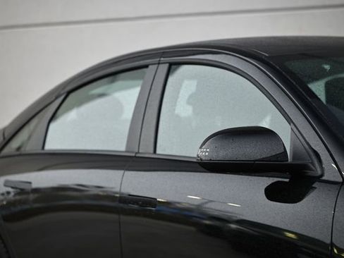 Used 2024 Hyundai Ioniq 6 SEL image 3