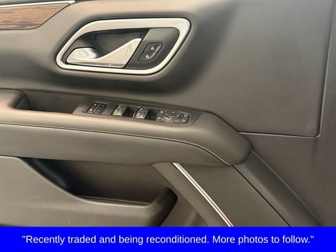 Used 2021 Chevrolet Tahoe Premier w/ Premium Package RWD image 29