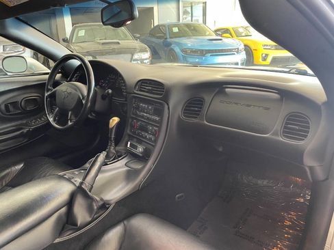 Used 2004 Chevrolet Corvette Z06 w/ Memory Package image 20