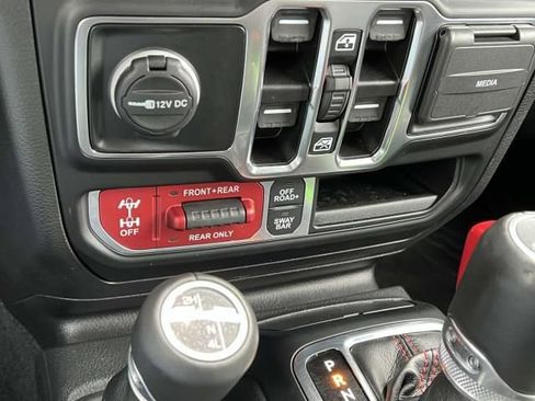 Used 2022 Jeep Gladiator Rubicon image 23