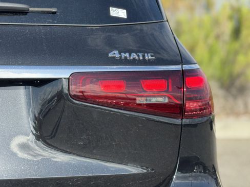 New 2025 Mercedes-Benz GLS 450 4MATIC image 12
