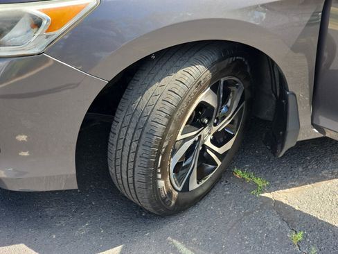 Used 2016 Honda Accord LX image 31