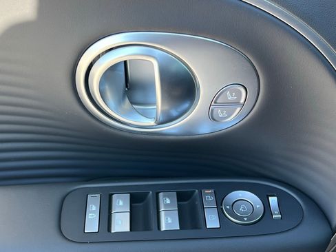 New 2026 Hyundai Ioniq 9 Limited image 29
