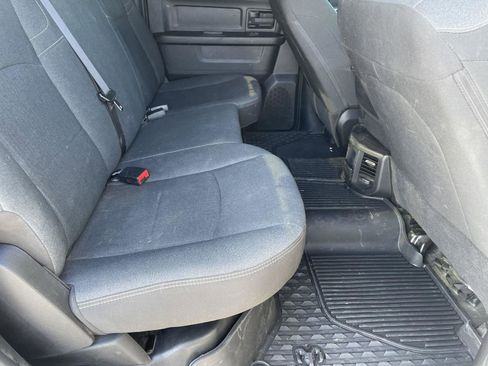 Used 2024 RAM 2500 Tradesman w/ Chrome Appearance Group image 26