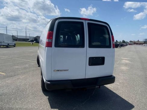 New 2025 Chevrolet Express 3500 w/ Driver Convenience Package RWD image 8