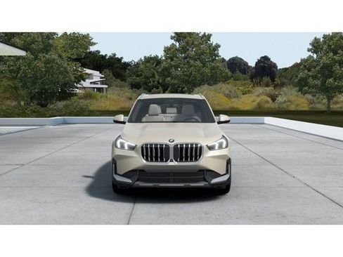 New 2026 BMW X1 xDrive28i w/ Technology Package AWD/4WD image 3