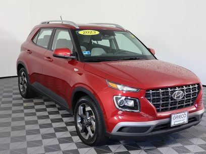 Certified 2023 Hyundai Venue SEL w/ Cargo Package