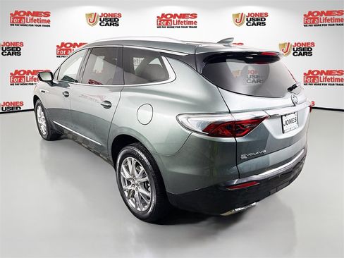 Used 2023 Buick Enclave Essence w/ Experience Buick Package image 2