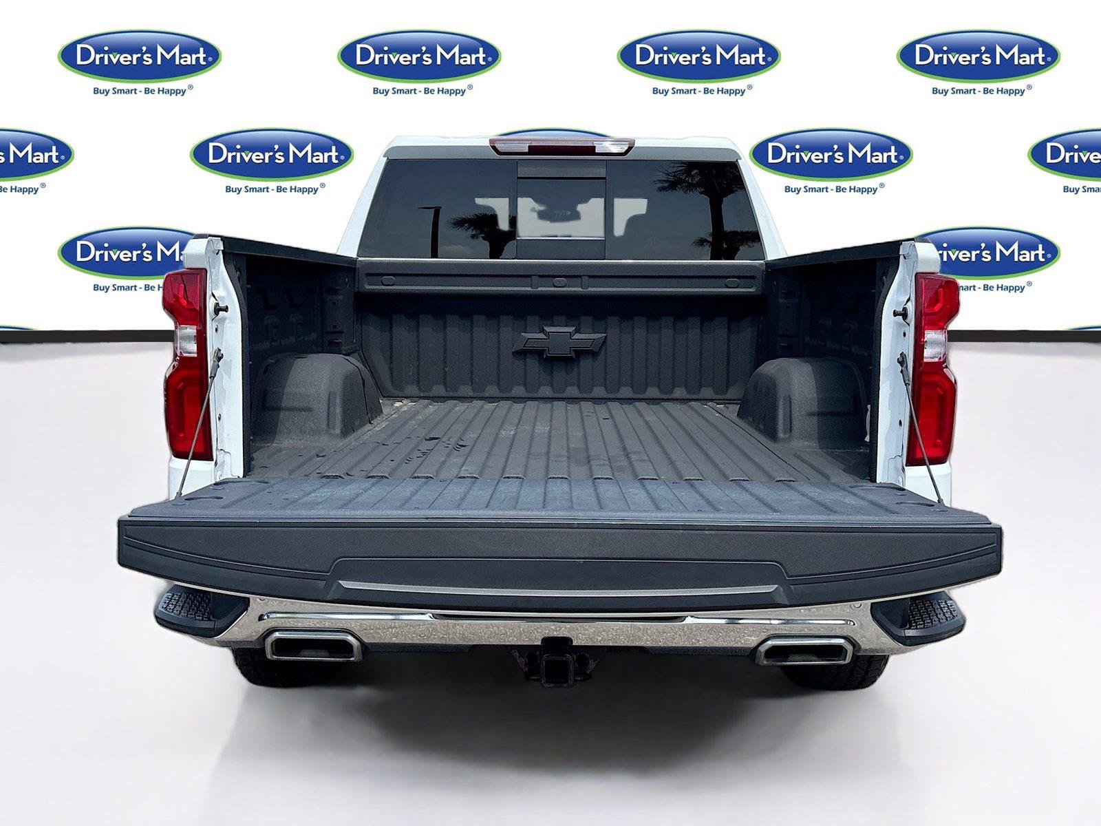 Used 2024 Chevrolet Silverado 1500 LTZ w/ LTZ Convenience Package II AWD/4WD image 26