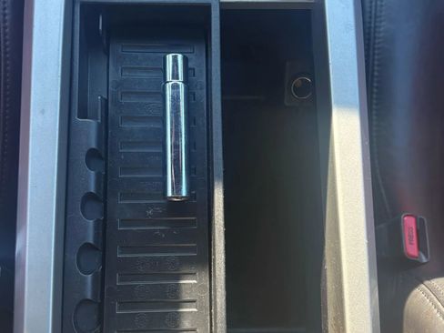 Used 2011 Ford F150 Raptor w/ Raptor Luxury Pkg image 38