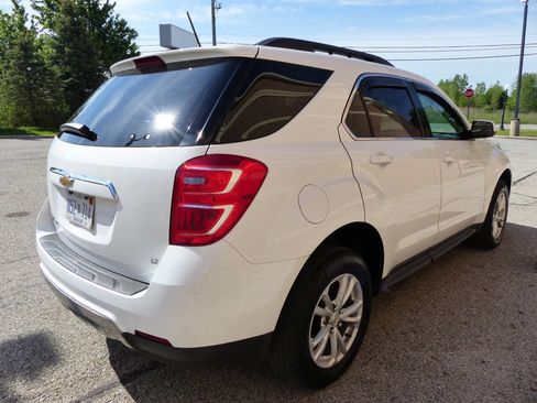 Used 2017 Chevrolet Equinox LT w/ Convenience Package AWD/4WD image 12