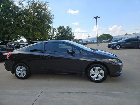 Used 2013 Honda Civic LX image 4