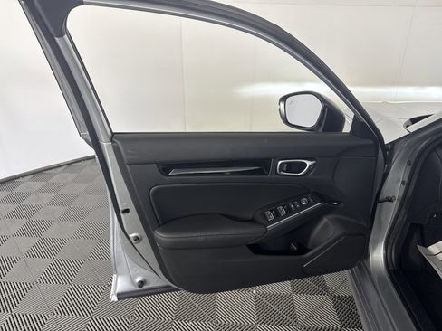 Certified 2025 Honda Civic Sport Touring image 13