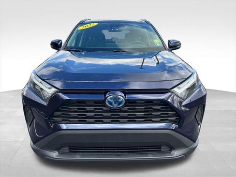 Certified 2022 Toyota RAV4 XLE w/ Convenience Package AWD/4WD image 9
