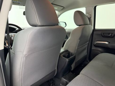 Used 2021 Toyota Tacoma SR5 RWD image 29