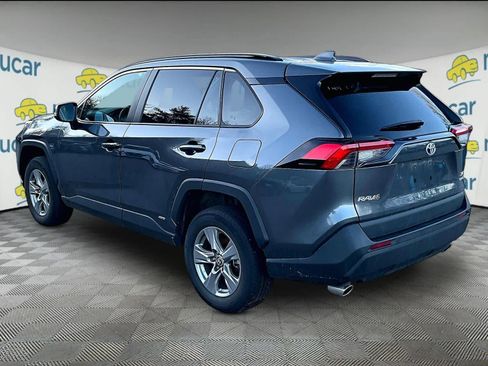 Used 2024 Toyota RAV4 XLE image 3