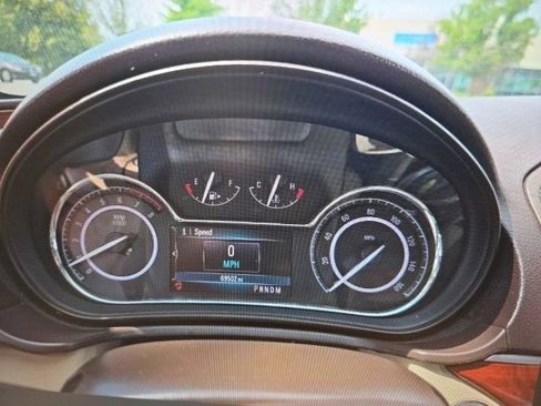 Used 2014 Buick Regal Premium FWD image 6