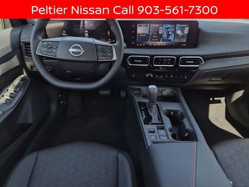 New 2026 Nissan Sentra SR w/ SR Premium Package FWD image 12