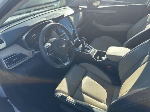 Used 2020 Subaru Outback Limited w/ Popular Package #2 image 5