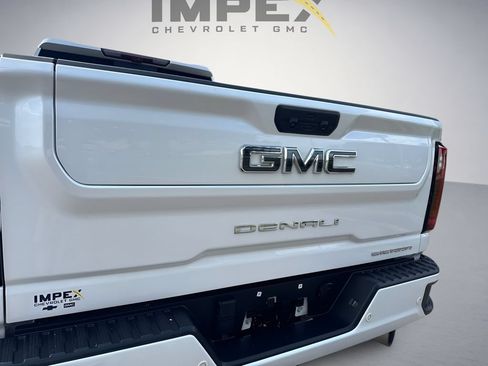 Used 2024 GMC Sierra 2500 Denali Ultimate w/ Max Trailering Package AWD/4WD image 38