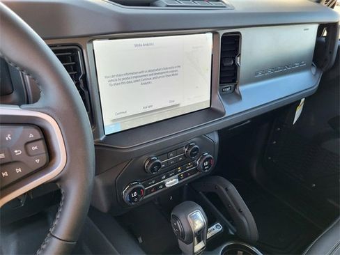 New 2025 Ford Bronco Big Bend w/ Black Diamond Package image 5