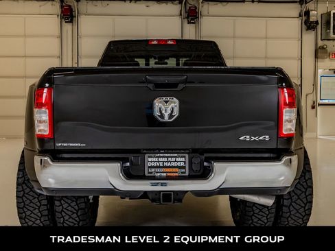 Used 2024 RAM 3500 Tradesman w/ Chrome Appearance Group AWD/4WD image 8