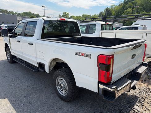 Used 2023 Ford F250 XL w/ 360-Degree Camera Package AWD/4WD image 3