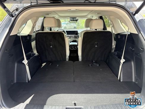 Certified 2025 Kia Sorento EX w/ Panoramic Sunroof Package AWD/4WD image 9