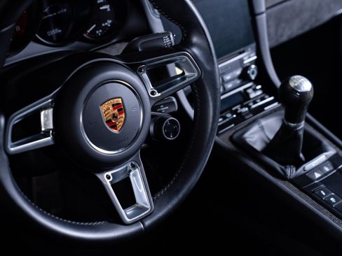 Used 2018 Porsche 911 Carrera GTS RWD image 4