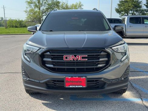 Used 2021 GMC Terrain SLE w/ Driver Convenience Package image 8