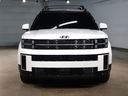 Used 2025 Hyundai Santa Fe Calligraphy image 2