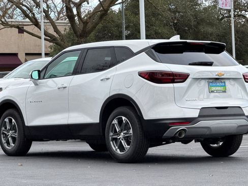 New 2026 Chevrolet Blazer LT AWD/4WD image 5