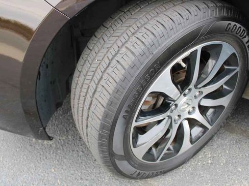 Used 2017 Acura TLX w/Tech image 18