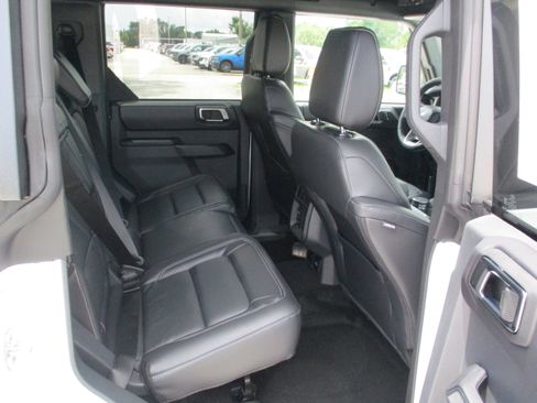 New 2025 Ford Bronco Outer Banks image 21