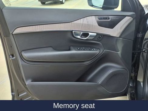 Used 2022 Volvo XC90 T6 Inscription image 15