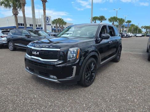 Used 2022 Kia Telluride SX w/ SX Prestige Package AWD/4WD image 4