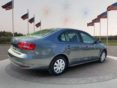Used 2015 Volkswagen Jetta S image 5