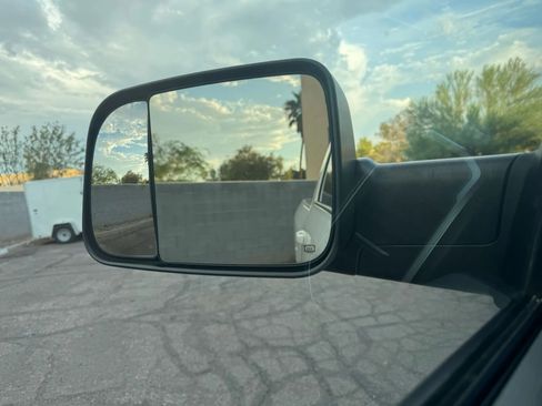 Used 2021 RAM 2500 Big Horn image 33