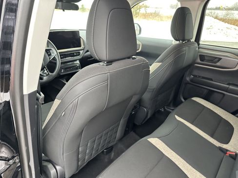 Used 2025 Ford Bronco Sport Big Bend image 14