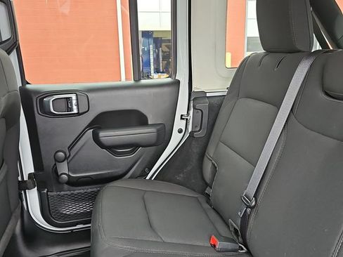 Used 2023 Jeep Wrangler Unlimited Sport AWD/4WD image 29