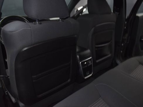 Used 2019 Dodge Charger GT image 18