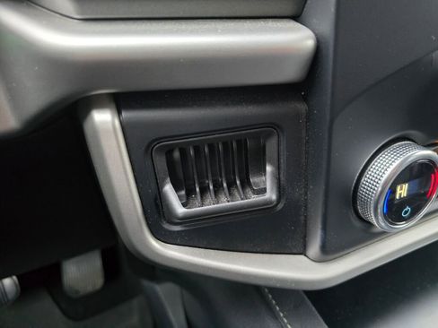 Used 2024 Ford Expedition Max XLT image 24