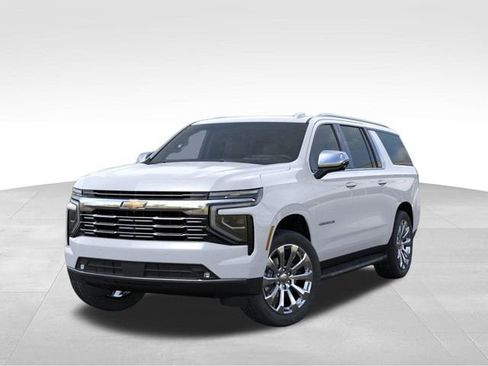 New 2026 Chevrolet Suburban Premier AWD/4WD image 6