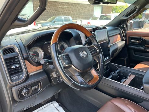 Used 2022 RAM 3500 Limited image 20