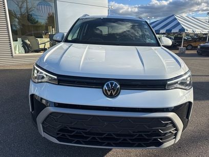 Used 2025 Volkswagen Taos SE