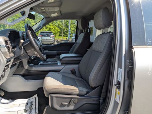 Used 2022 Ford F150 XLT w/ Equipment Group 302A High image 19