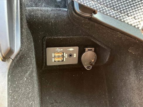 Used 2023 Lexus IS 350 F Sport image 16